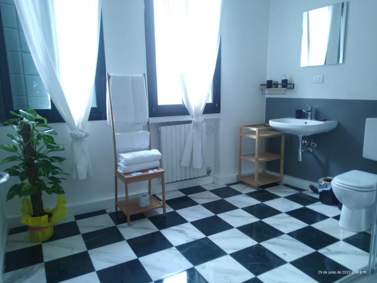 Venetian Experience Gasthuis 2*